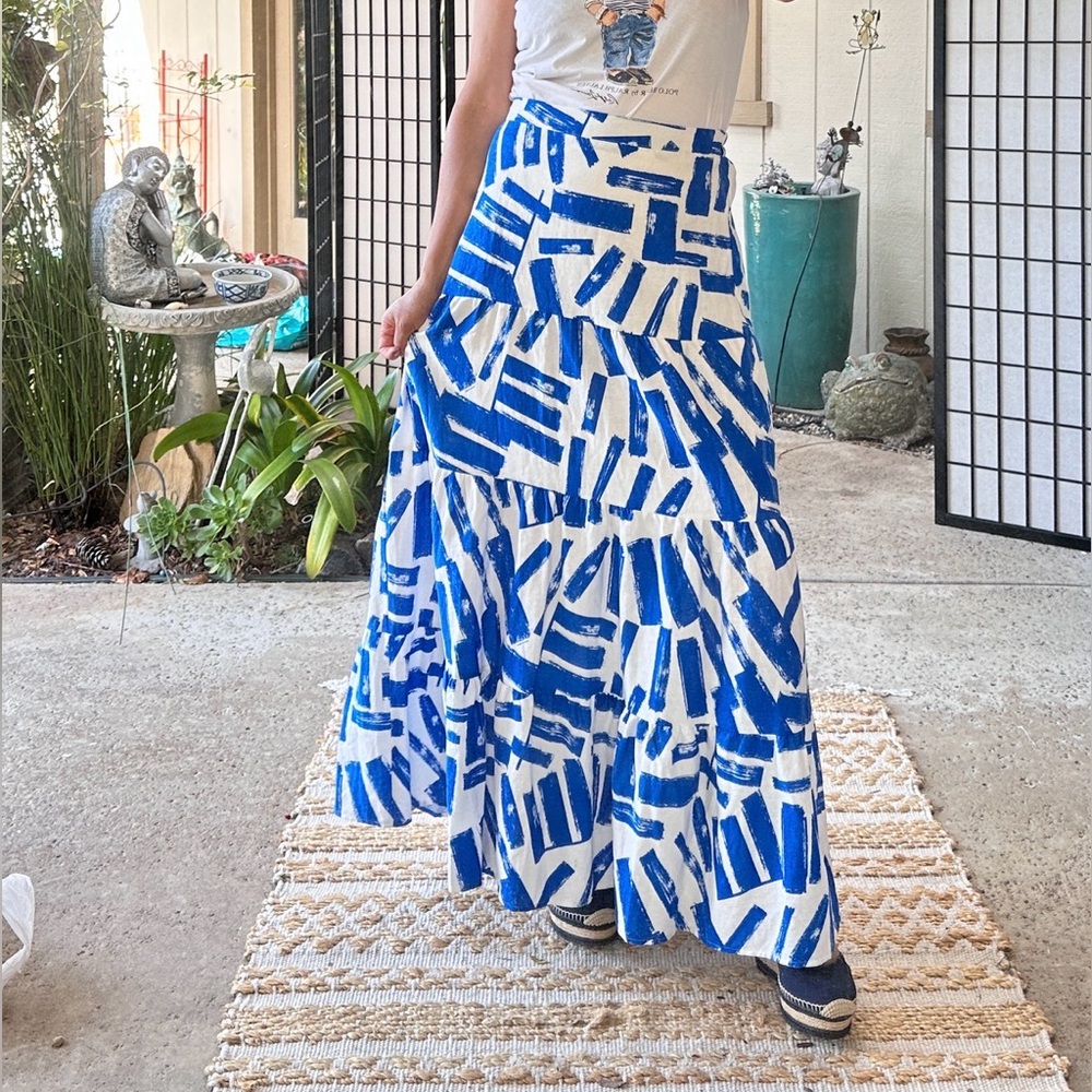 HOUSE OF HARLOW 1960 Printed Long Skirt
Size: S